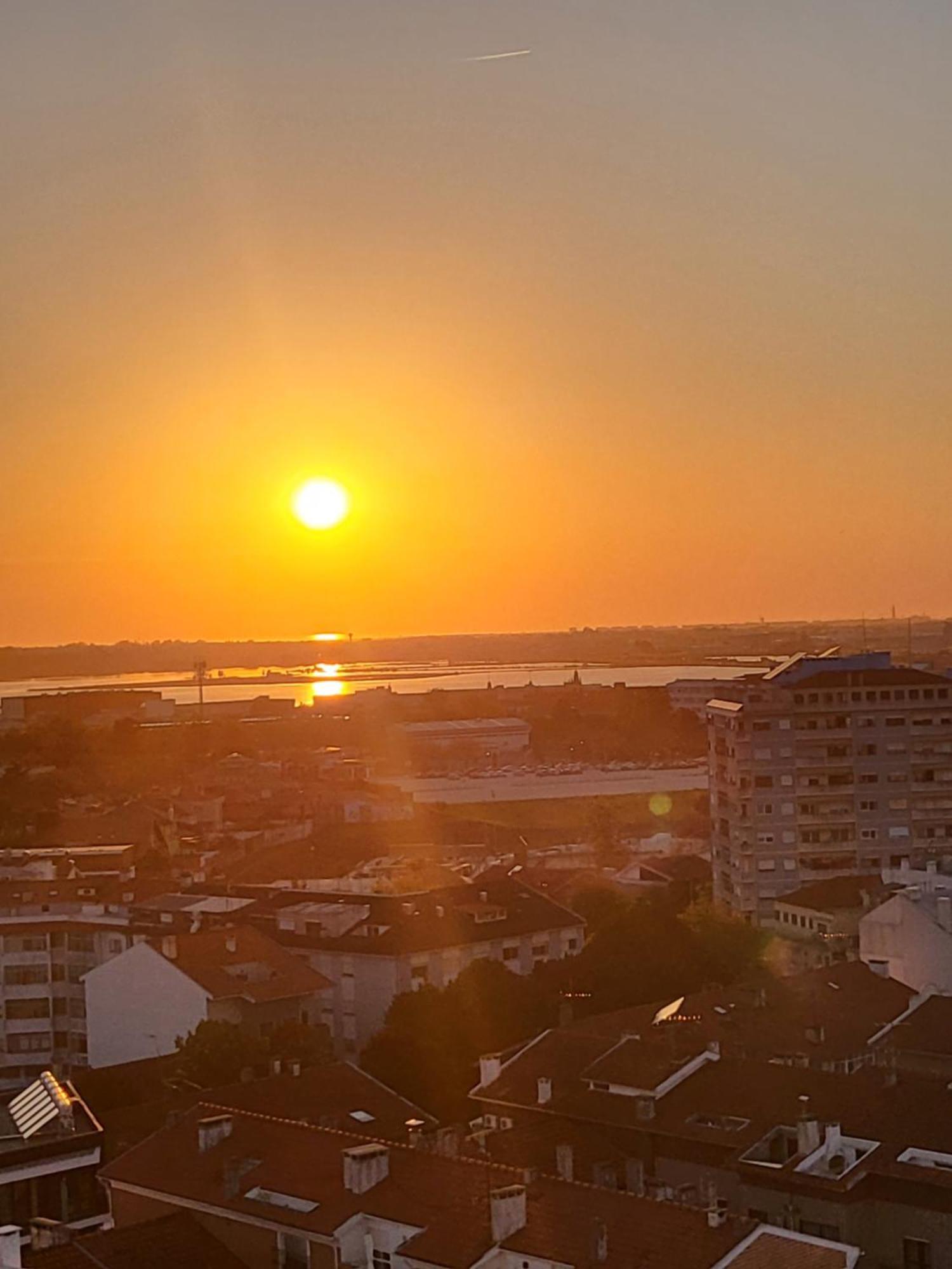 A Minha Alegre Casinha Apartment Авиеро Екстериор снимка